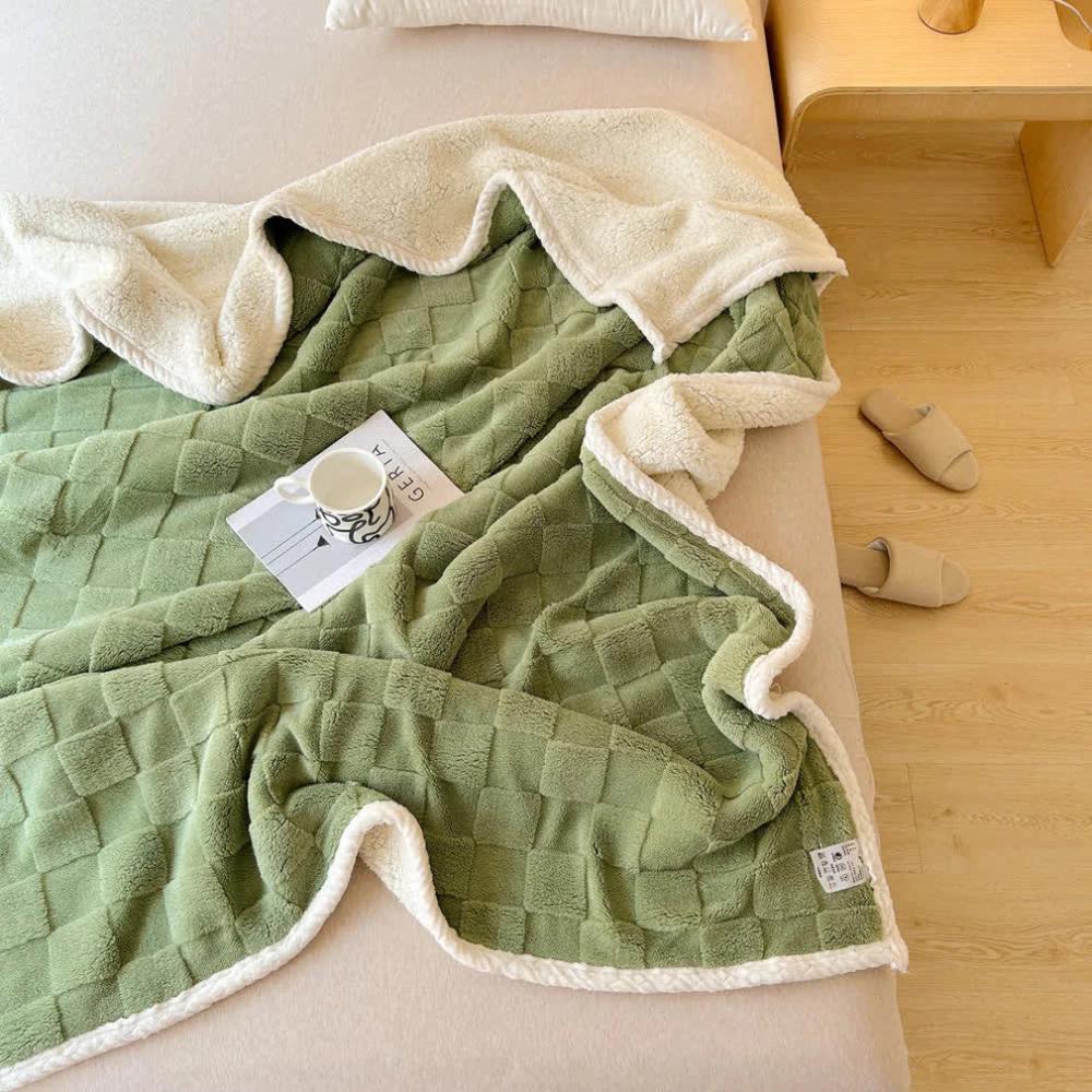 Checkerboard Plush Throw Blanket