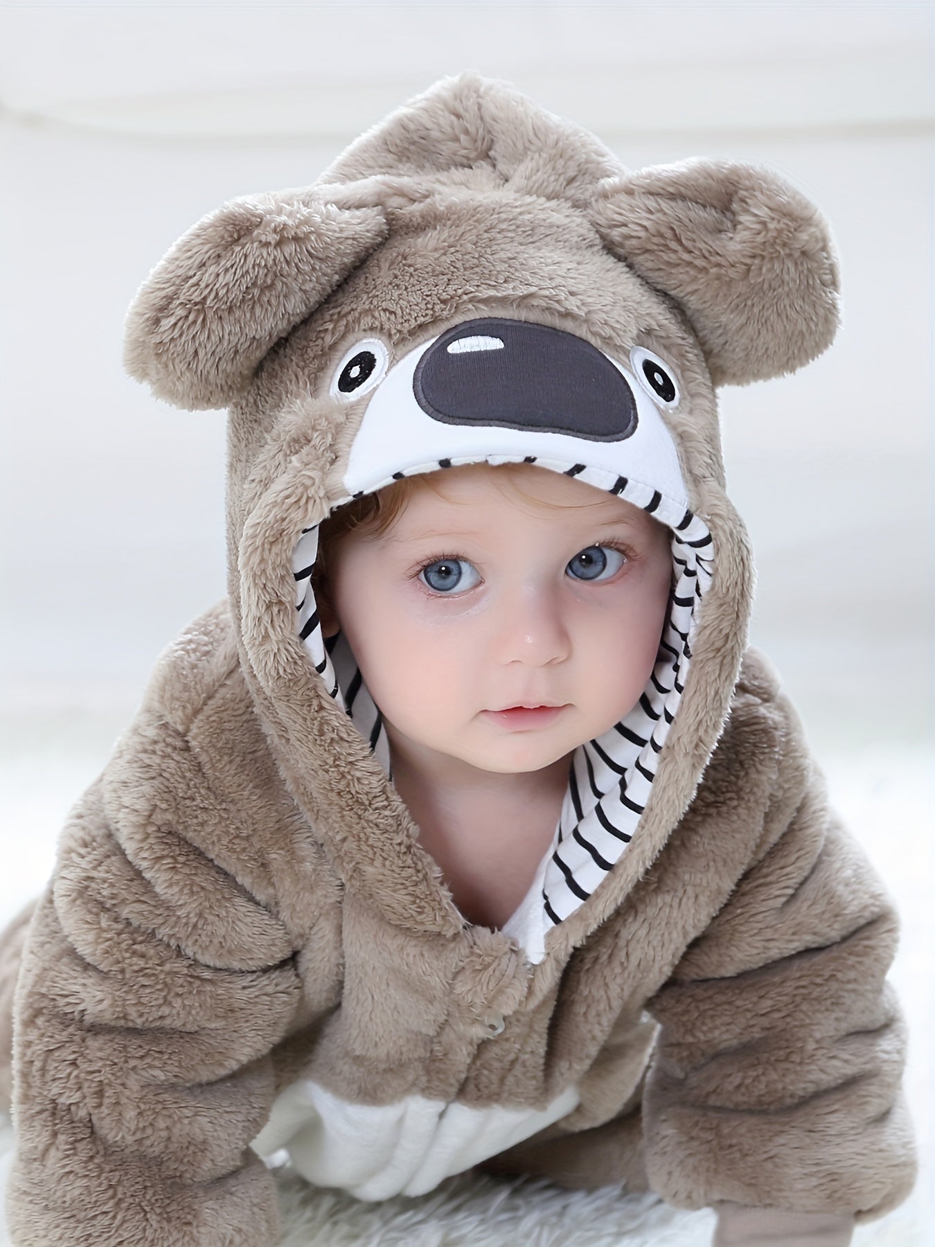 Plush Bear Hooded Romper for Infants