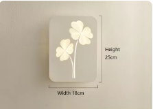 Minimalist LED Wall Lamp in Aluminum and Acrylic