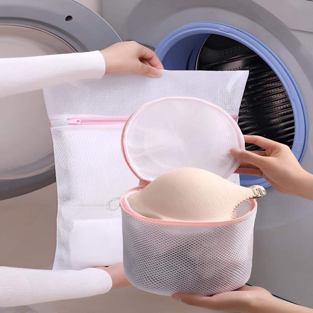 Zipped Mesh Laundry Bags for Delicates and Travel