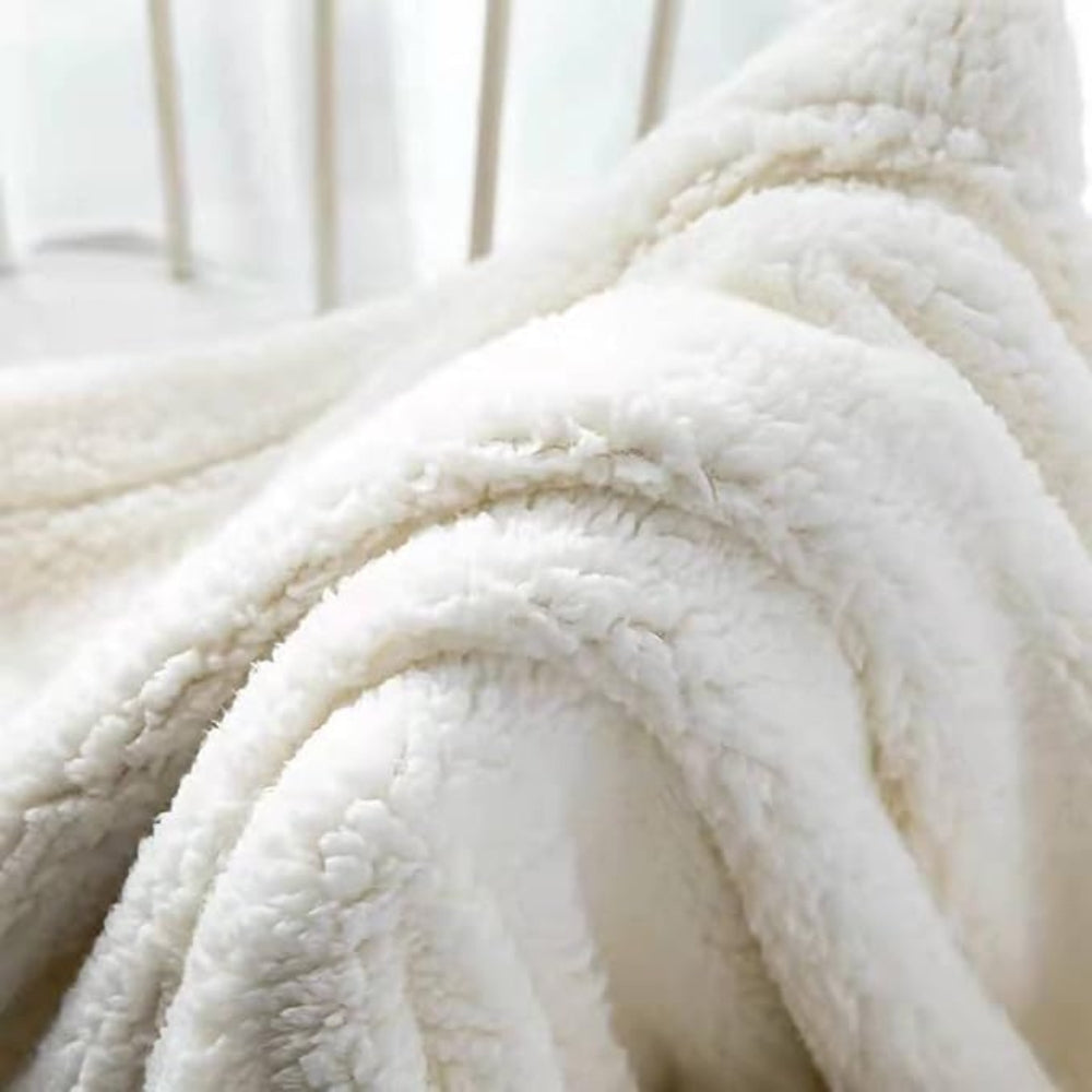 Plush Velvet Sherpa Throw Blanket