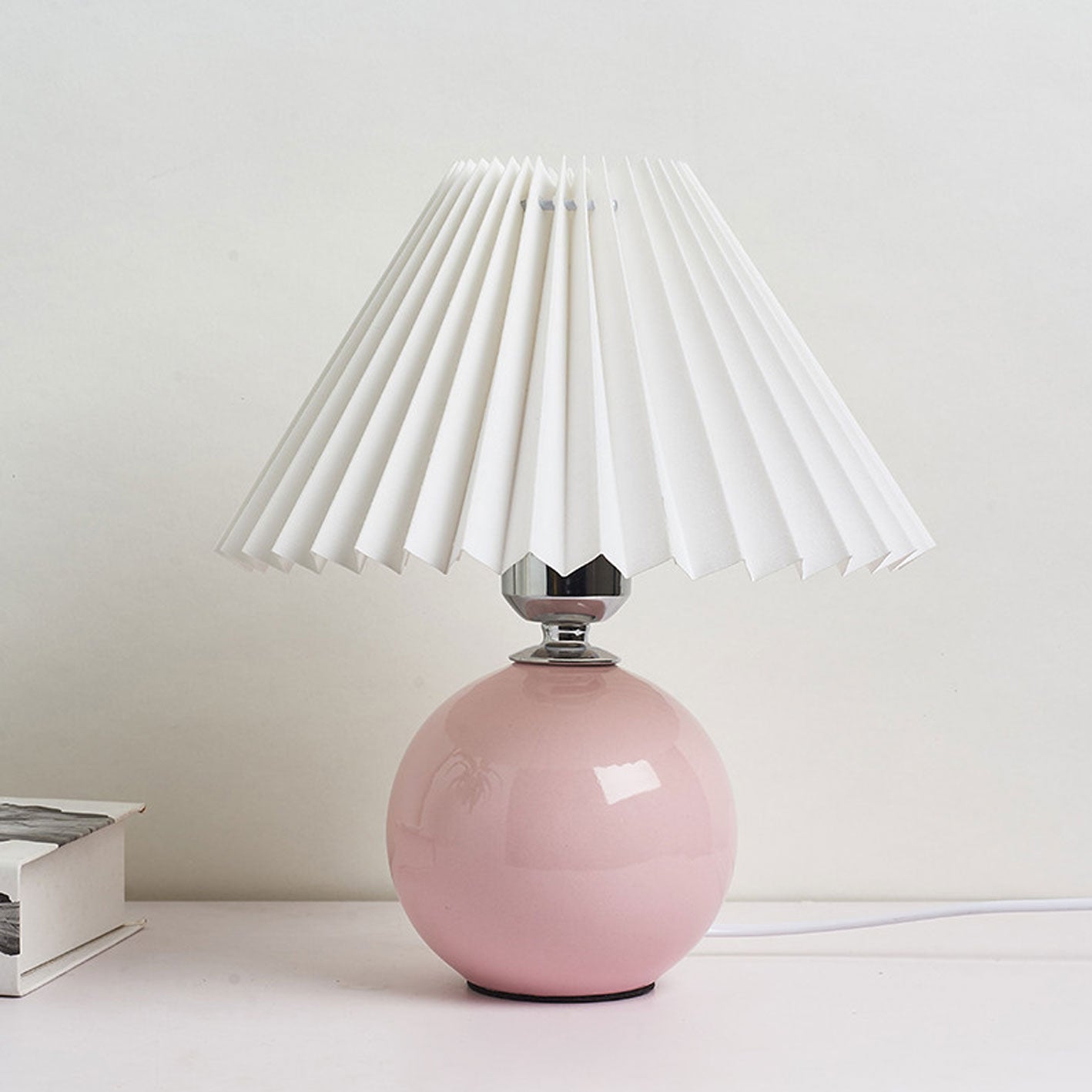 Ceramic Pleated Modern Table Lamp in Multiple Colors