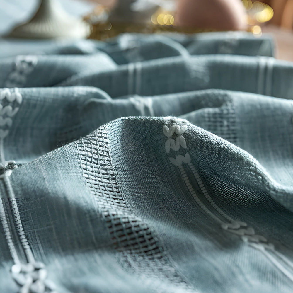 Woven Microfiber Tassel Table Runner