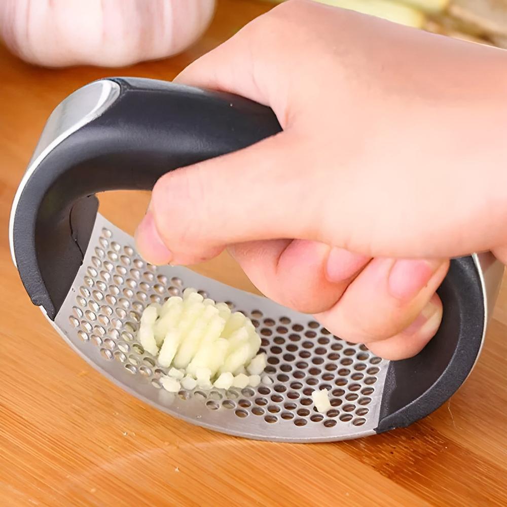 Stainless Steel Garlic Squeezer for Effortless Mincing