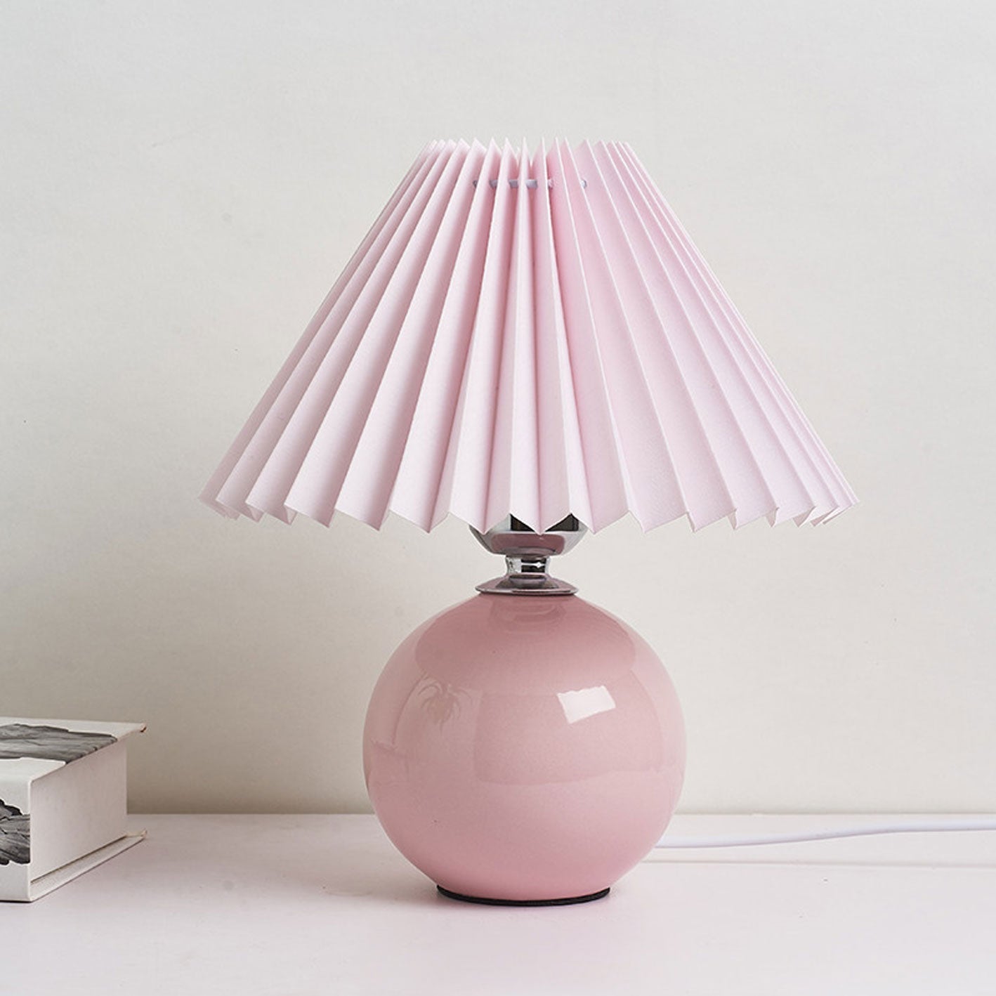 Ceramic Pleated Modern Table Lamp in Multiple Colors