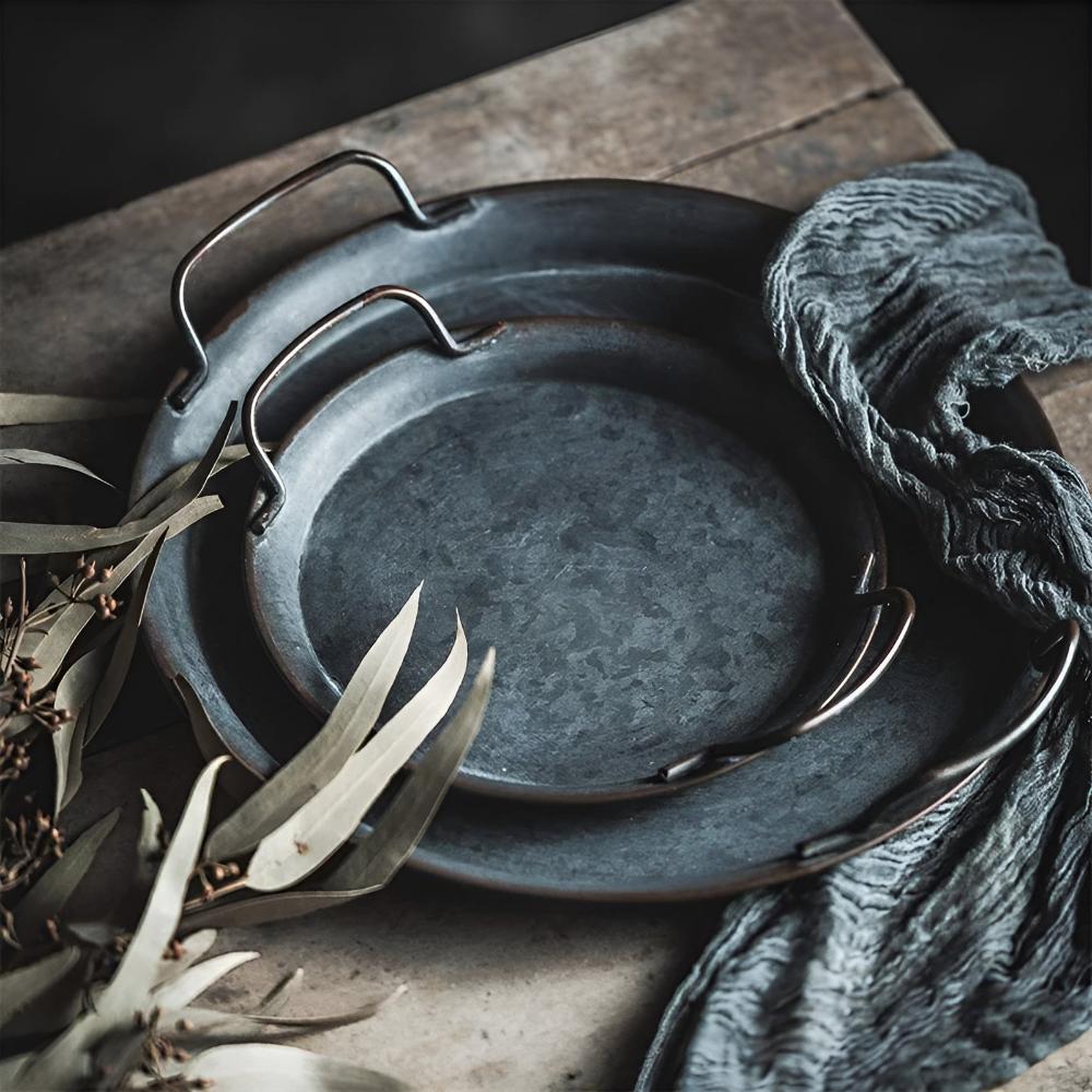 Retro Round Distressed Iron Serving Trays