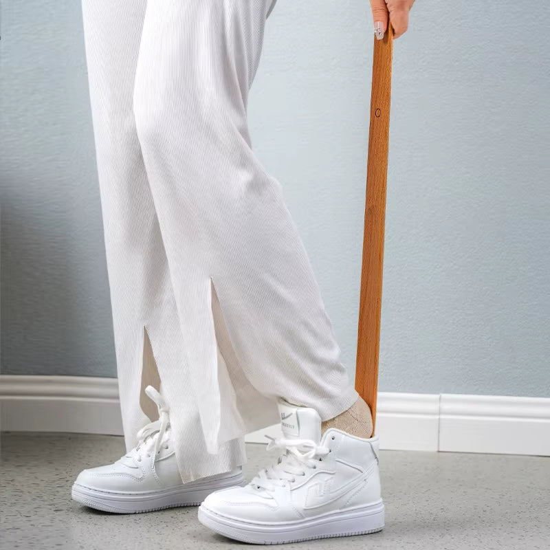 Ergonomic Long Handle Metal Shoe Horn