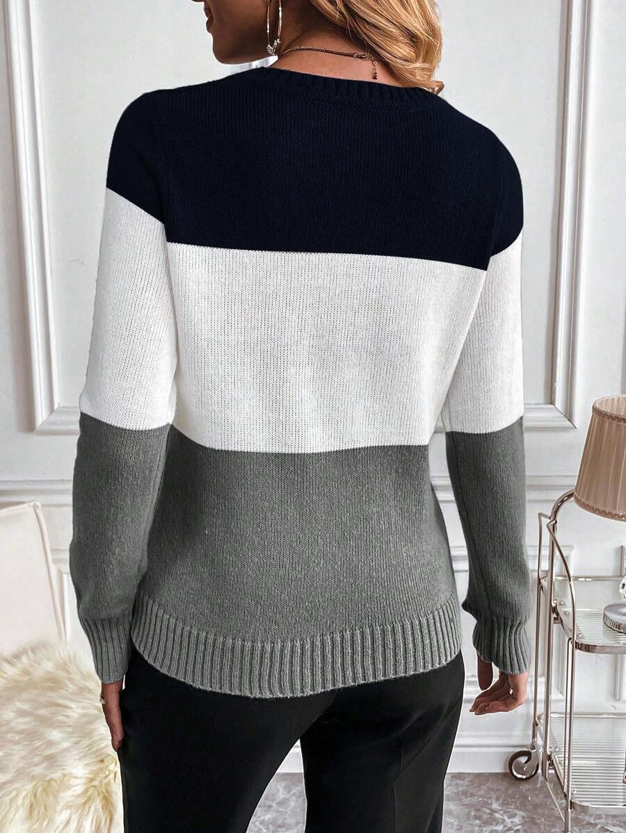 Aya | Color-Block Cable Knit Sweater