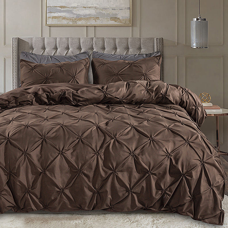 Embroidered Three-Piece Bedding Set with Pillowcases and Quilt Cover