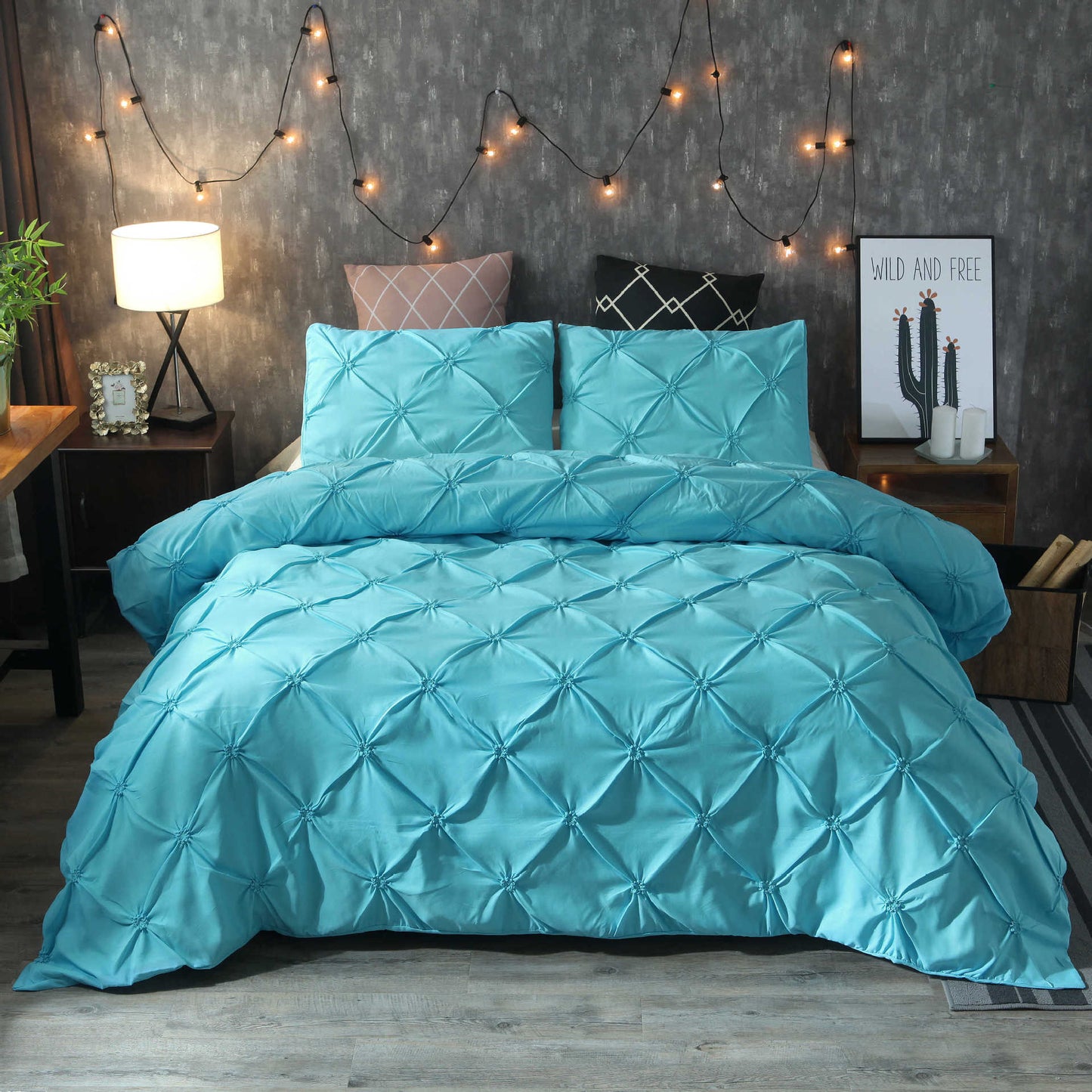 Embroidered Three-Piece Bedding Set with Pillowcases and Quilt Cover