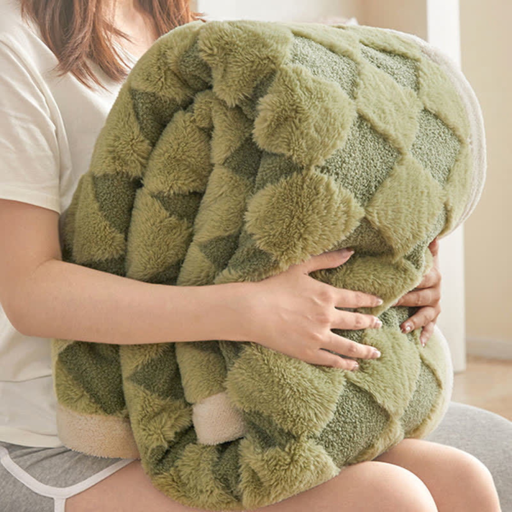 Soft Microfiber Diamond Pattern Comfort Blanket