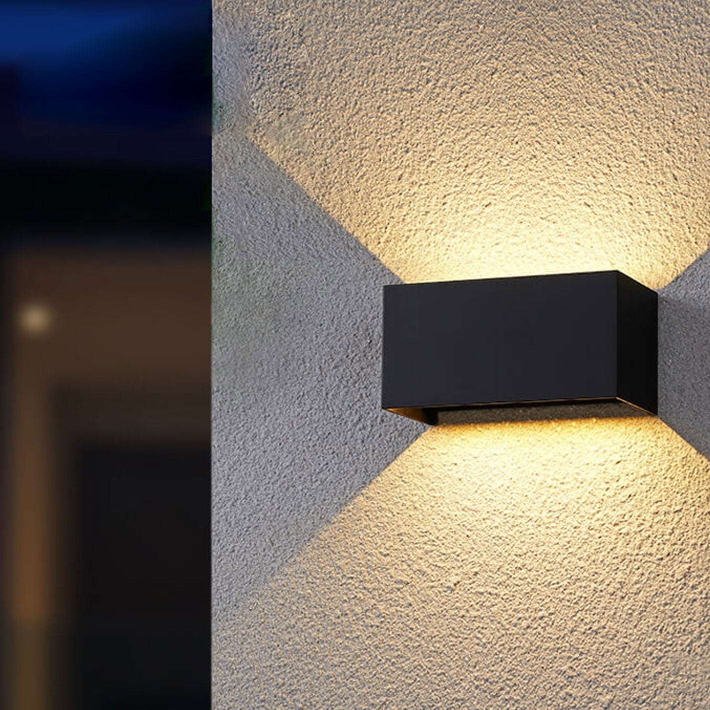 Modern Waterproof Rectangular LED Wall Light for Outdoor Use