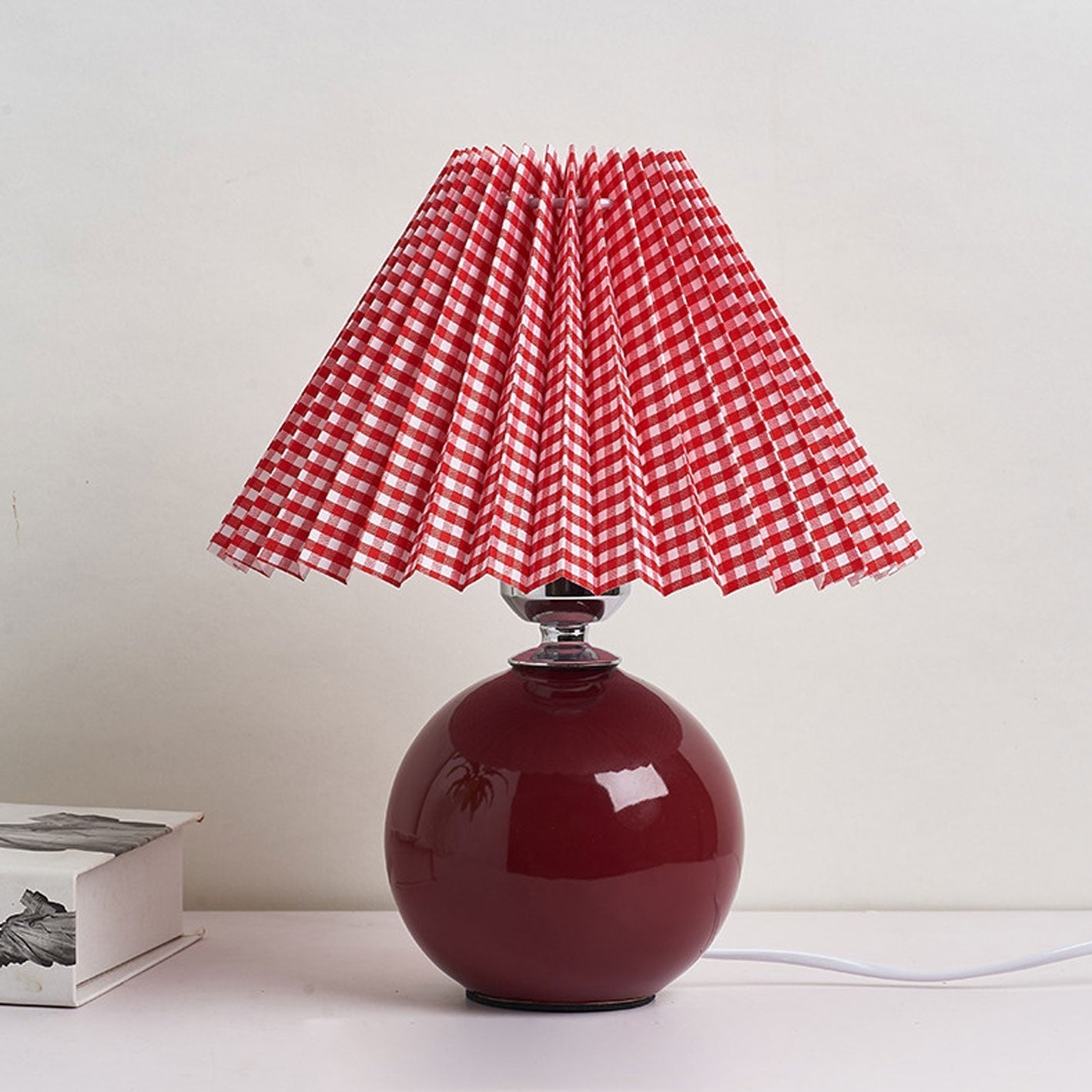 Ceramic Pleated Modern Table Lamp in Multiple Colors