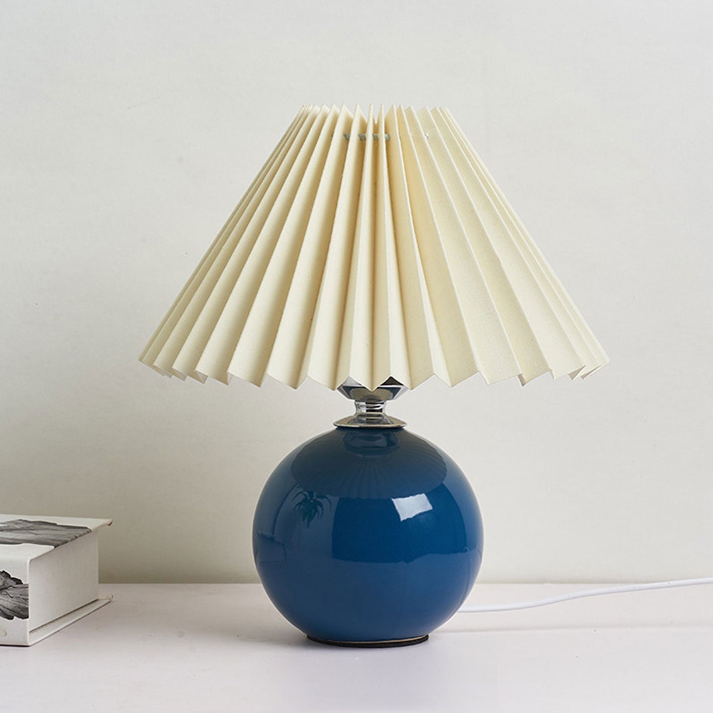 Ceramic Pleated Modern Table Lamp in Multiple Colors