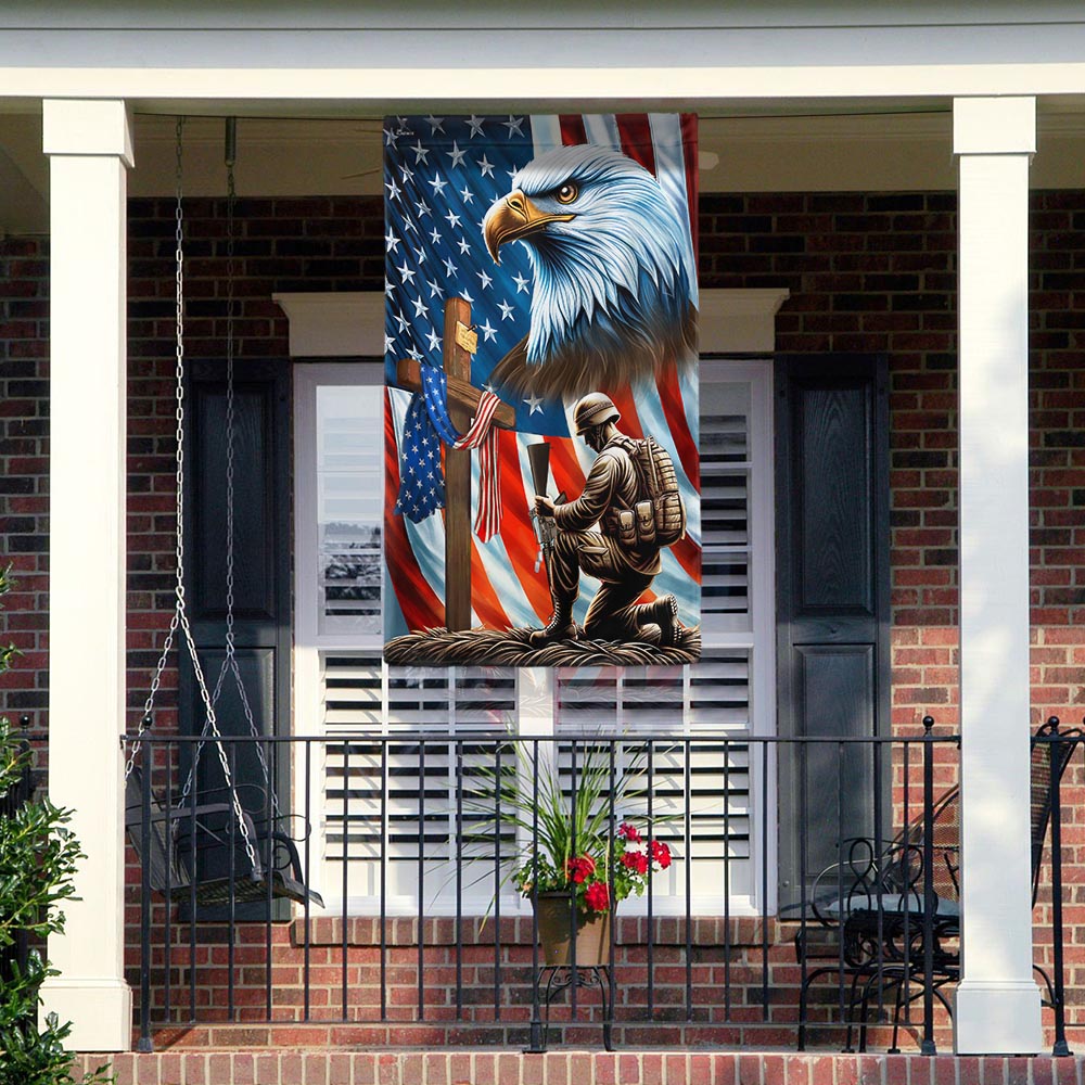 Patriotic Eagle Kneeling Soldier American Flag - Double-Sided Canvas, Memorial Day Decor
