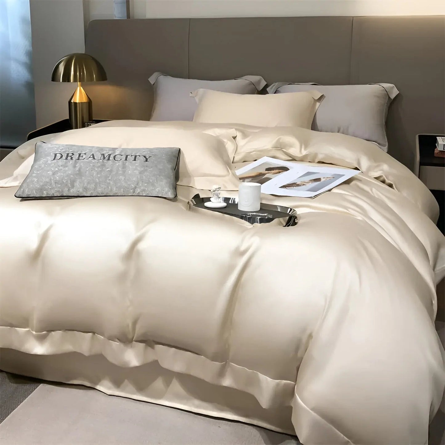 Luxury Bamboo Bedding Set - Silky Soft Temperature Regulating Duvet Cover and Pillowcases