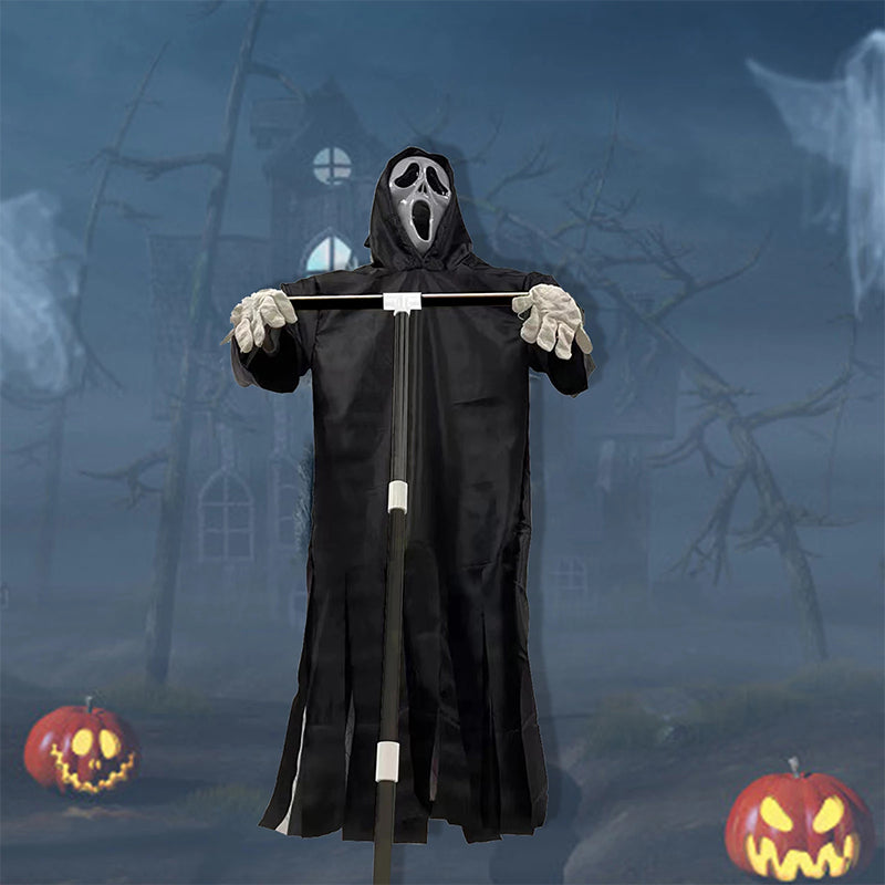 Ghostface Scarecrow Halloween Decoration - Spooky Outdoor Ornament
