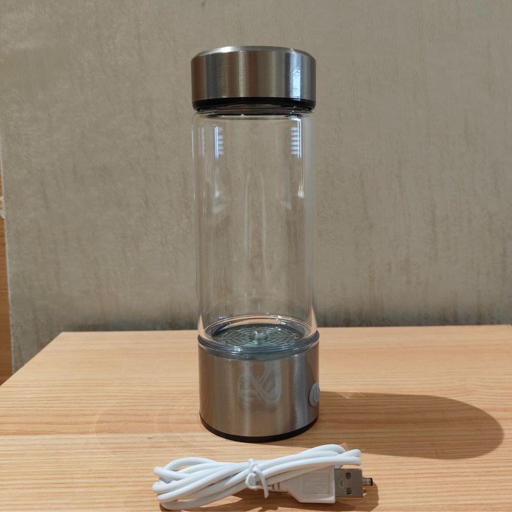 Hydrogen Infused Water Bottle with Self-Cleaning Technology