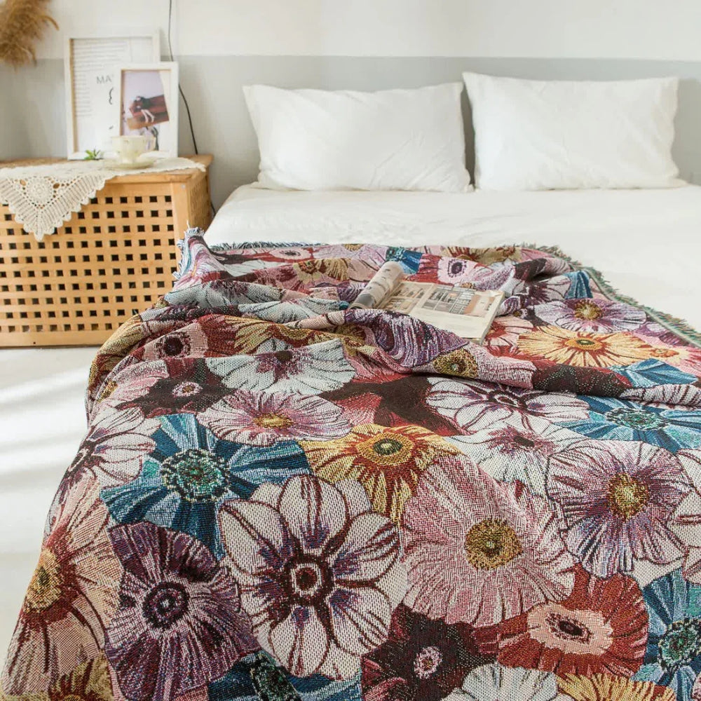Vintage Floral Woven Blanket with Tassels