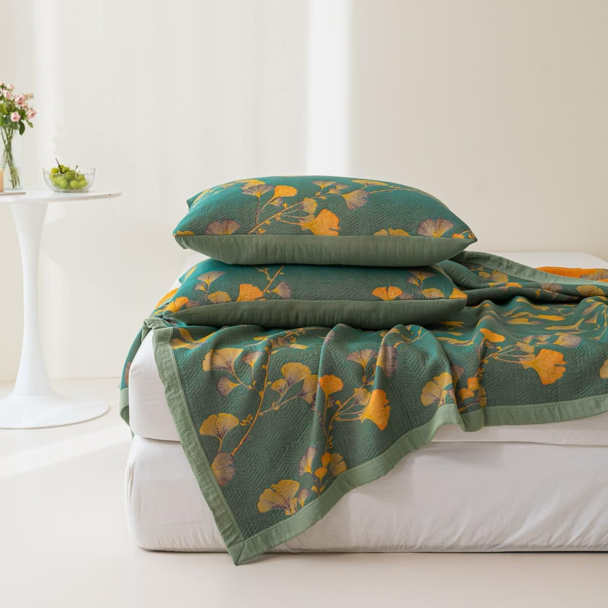 Reversible Jacquard Floral Ginkgo Leaves Coverlet
