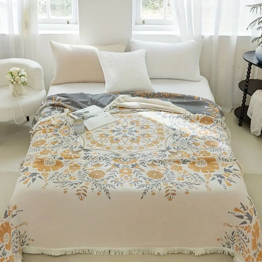 Reversible Floral Cotton Blanket in Versailles Style
