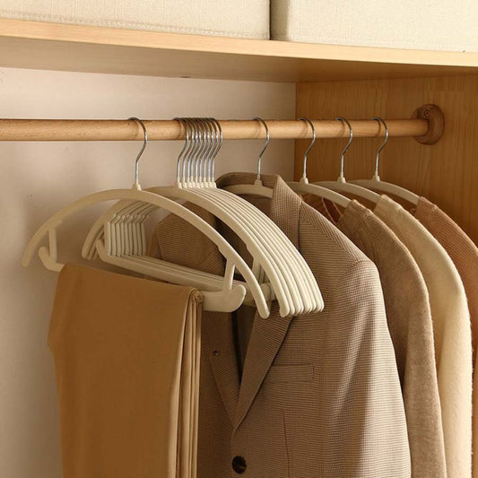 Non-Slip Velvet Curve Hangers for Wrinkle-Free Clothing