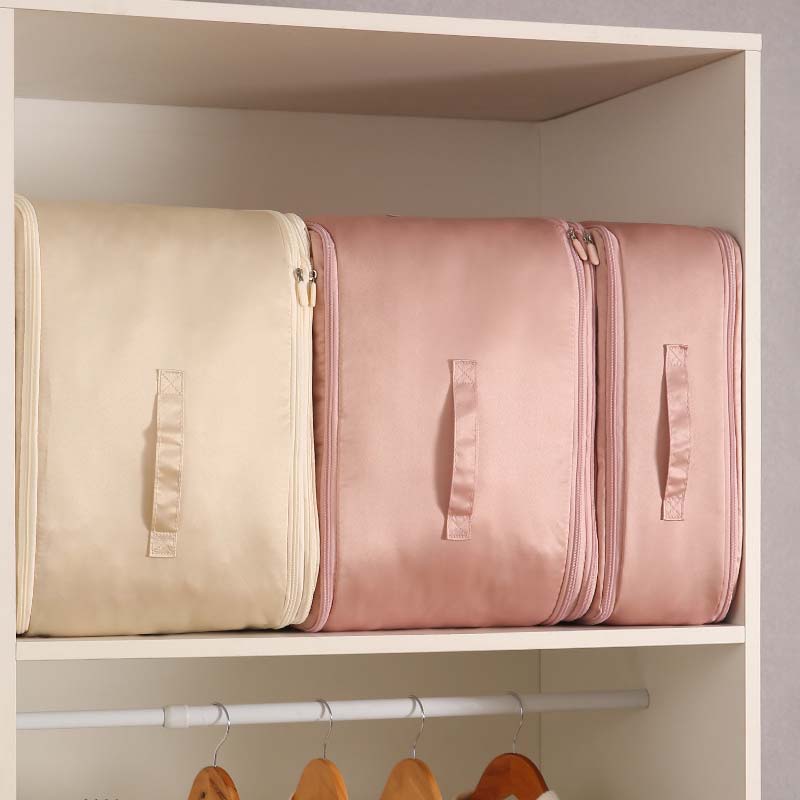 Premium Nylon Duvet Storage Bag - Space Saving Organizer
