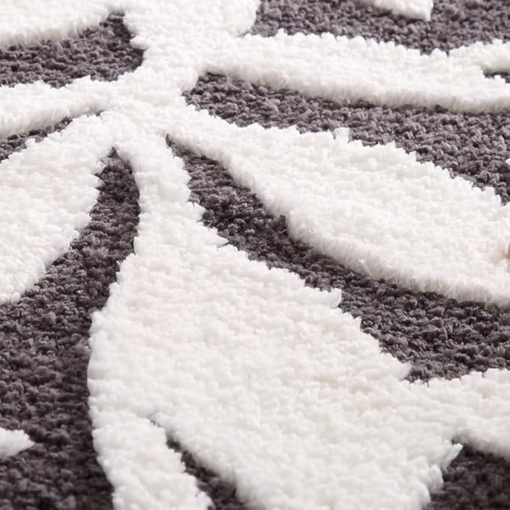 Soft Microfiber Leaf Pattern Bath Mat with Non-Slip Backing
