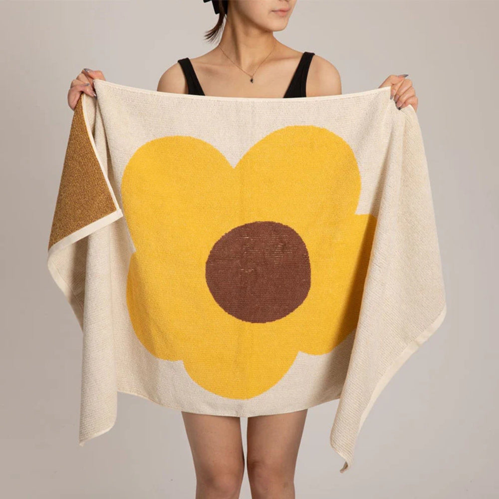Vibrant Sunflower Cotton Bath Towel