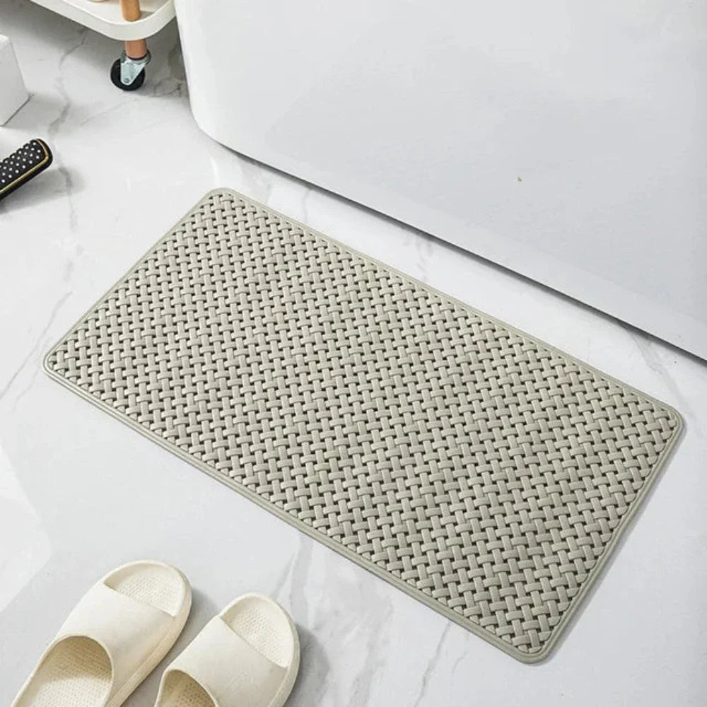Non-Slip Bathtub Mat with Suction Cups for Safety and Easy Cleaning