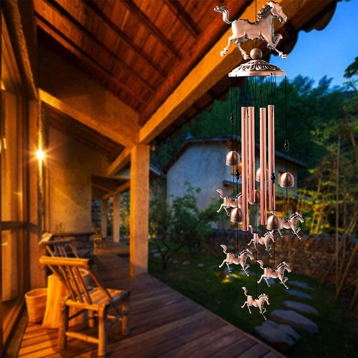 Decorative Metal Wind Chime with Horse Figurines for Garden and Balcony