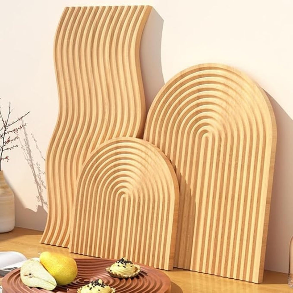 Rippled Wooden Serving Tray with Polished Finish