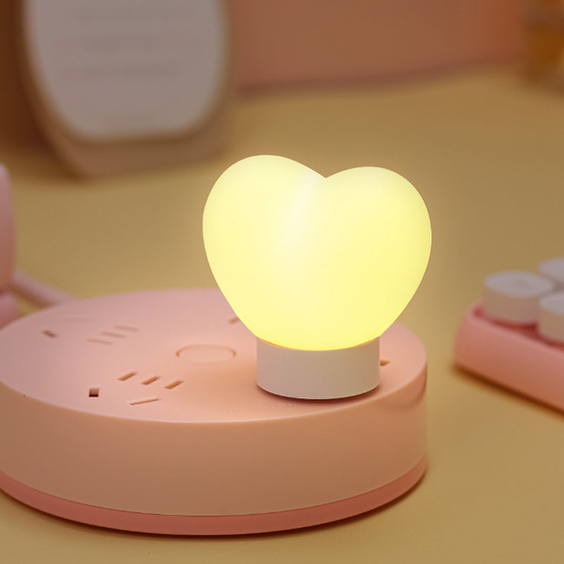 Heart Shaped LED Night Light with Magnetic Battery or USB Connection