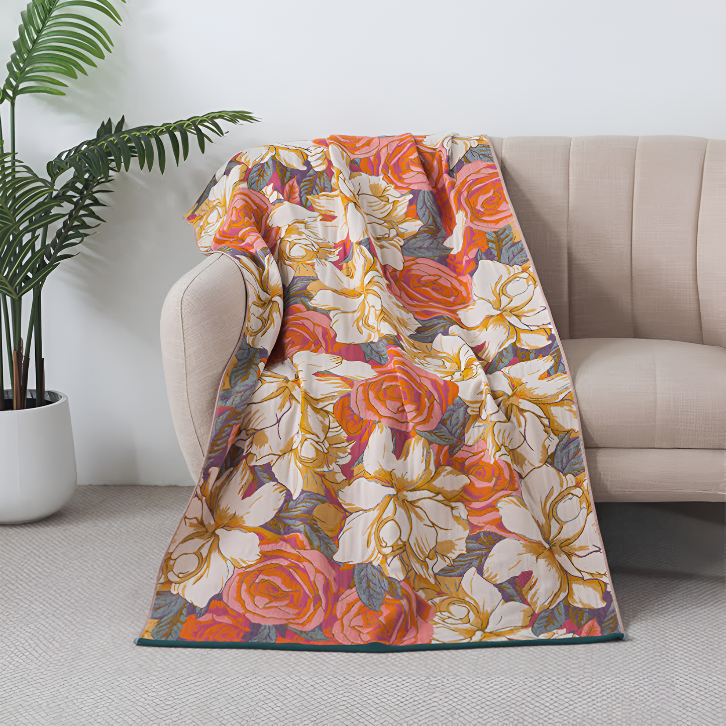 Lightweight Cotton Bath Towel with Pastoral Rose Pattern