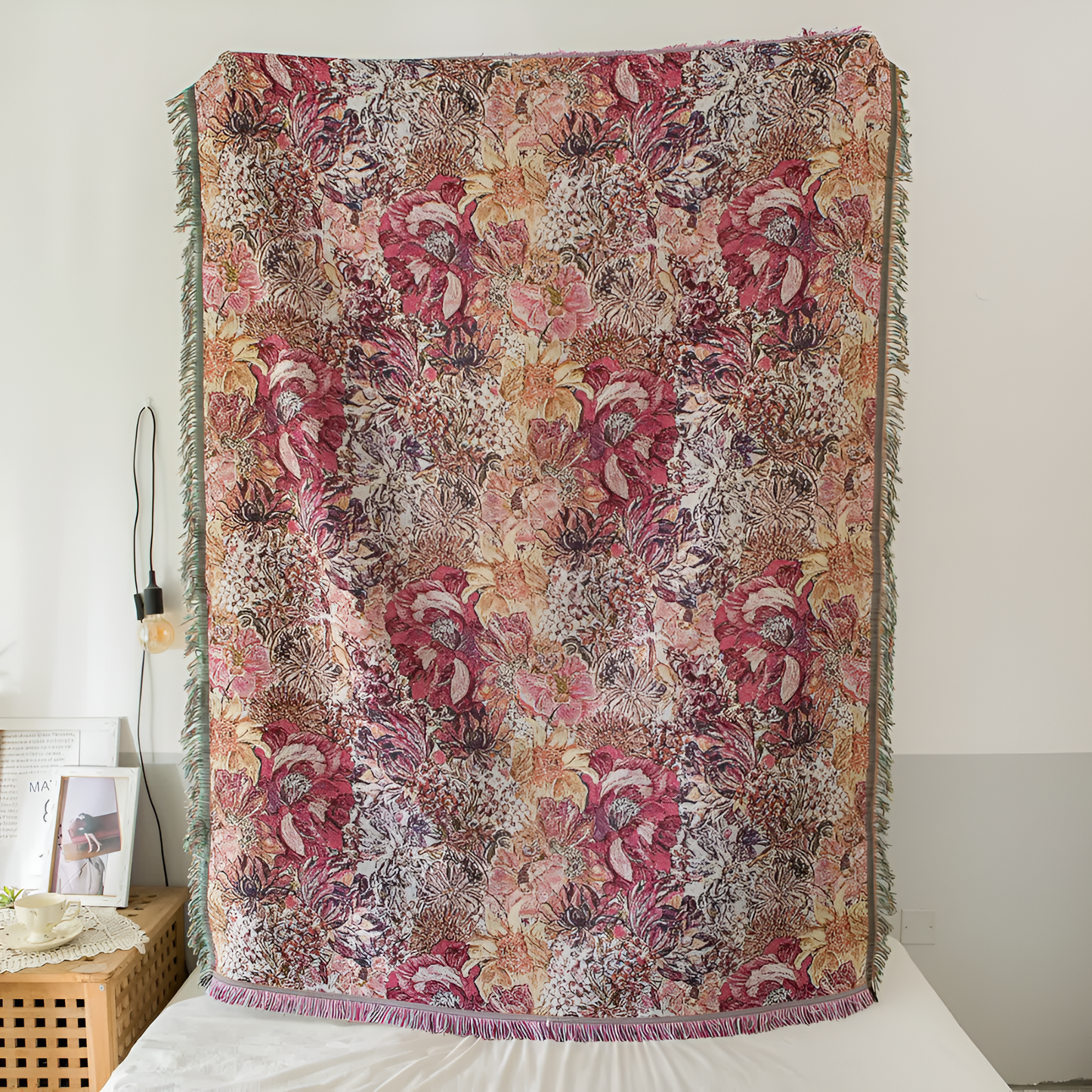 Reversible Vintage Floral Tassel Throw Blanket