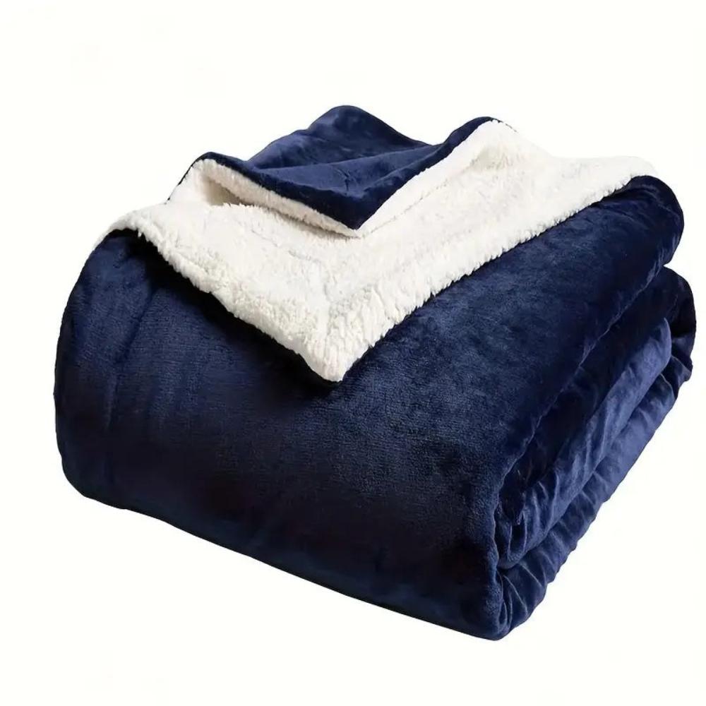 Reversible Cloud Soft Velour and Sherpa Blanket
