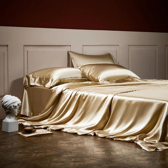 Pure Mulberry Silk Bedding Set - 25 Momme Luxury 4 Piece