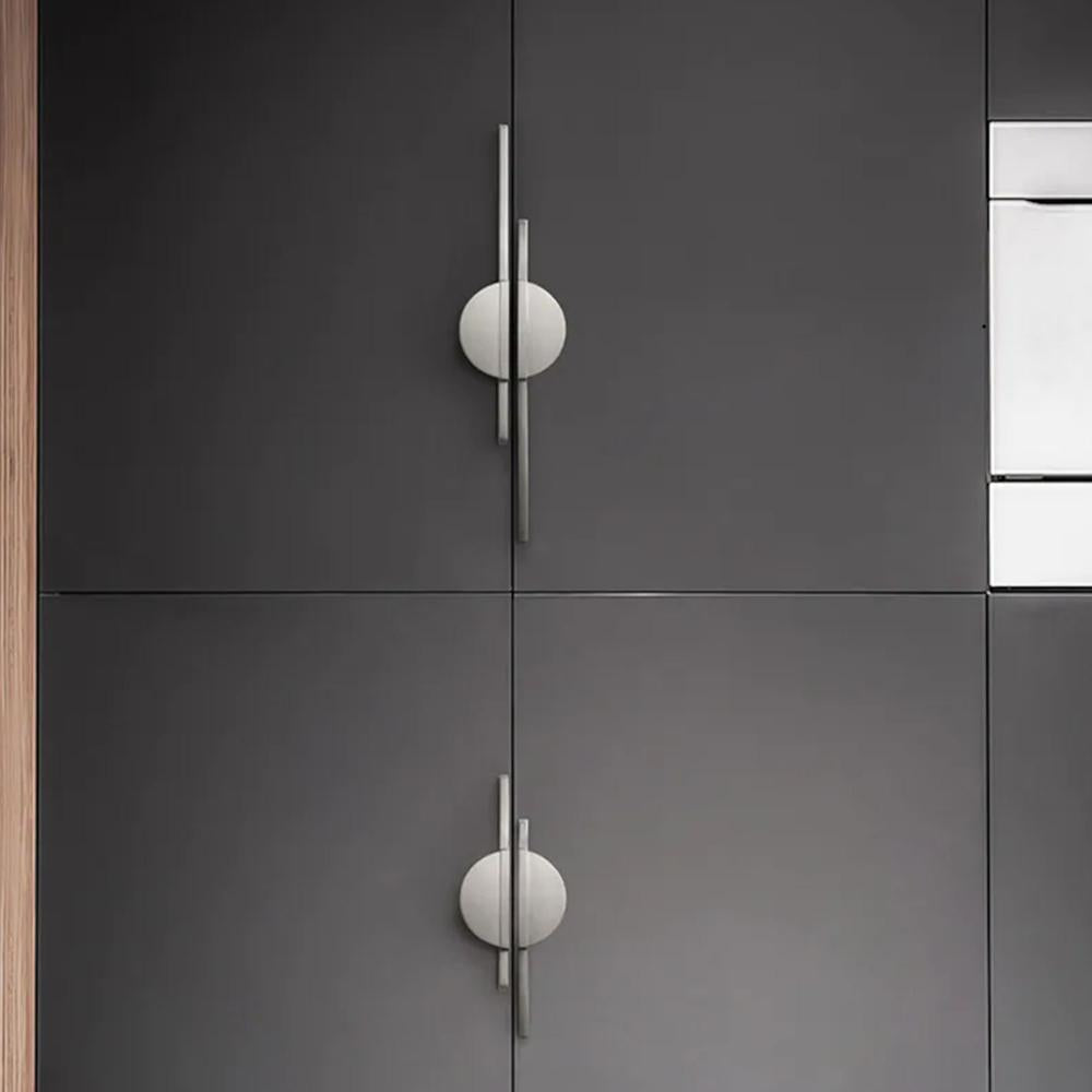 Half Moon Zinc Alloy Cabinet Handles and Pulls