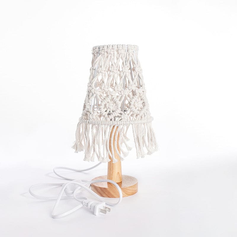 FeatherGlow Chrome Table Lamp with Unique Feather Design