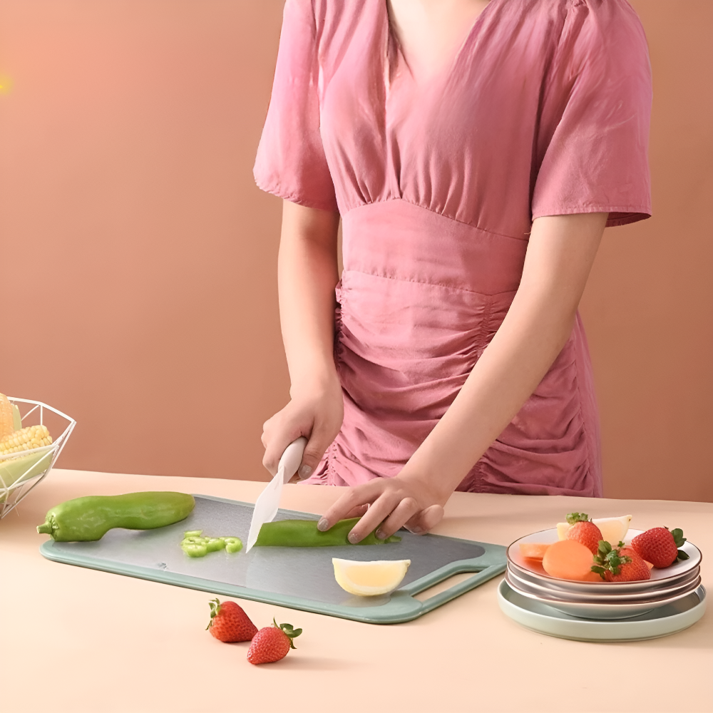 Double-Sided Stainless Steel Chopping Board with Garlic Grinder