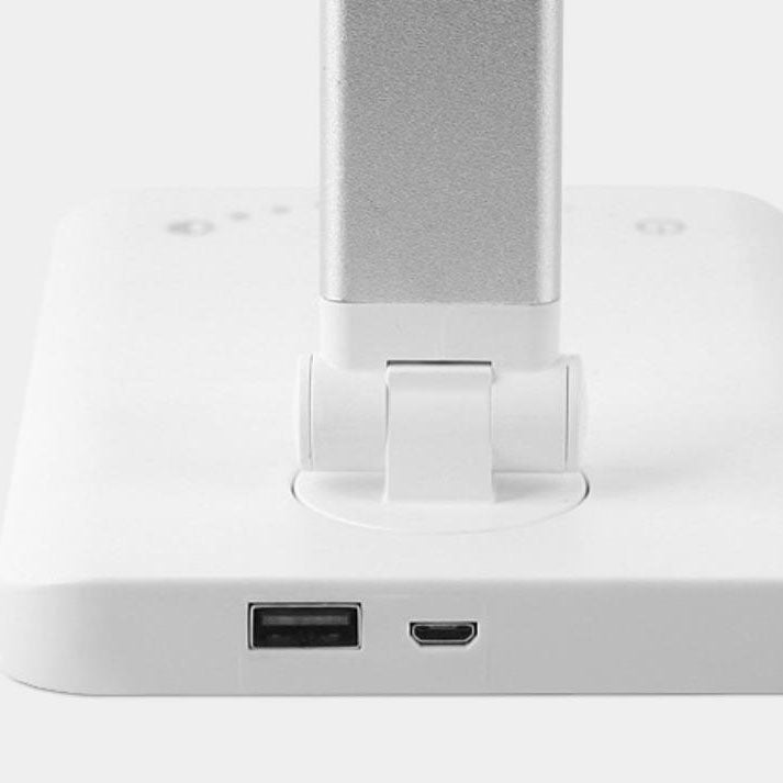 Minimalist Foldable USB LED Desk Lamp in Silver or Black