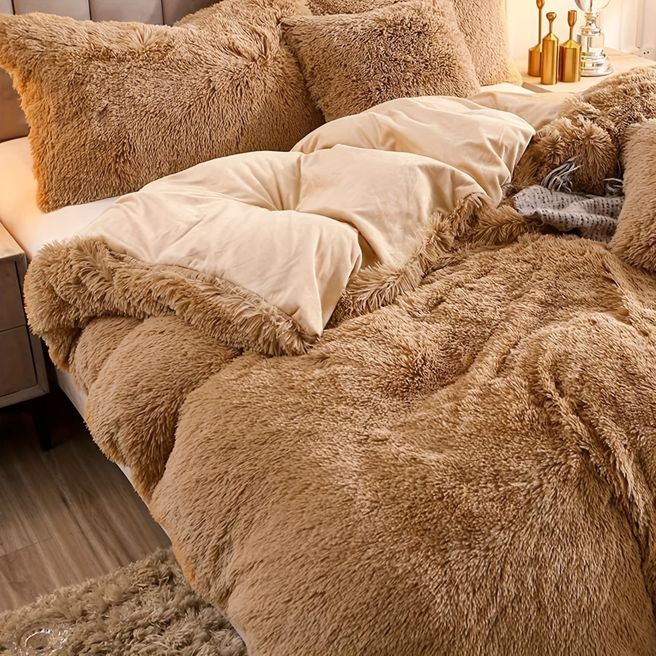 Ultra Soft Plush Duvet Cover Set with Zipper Closure