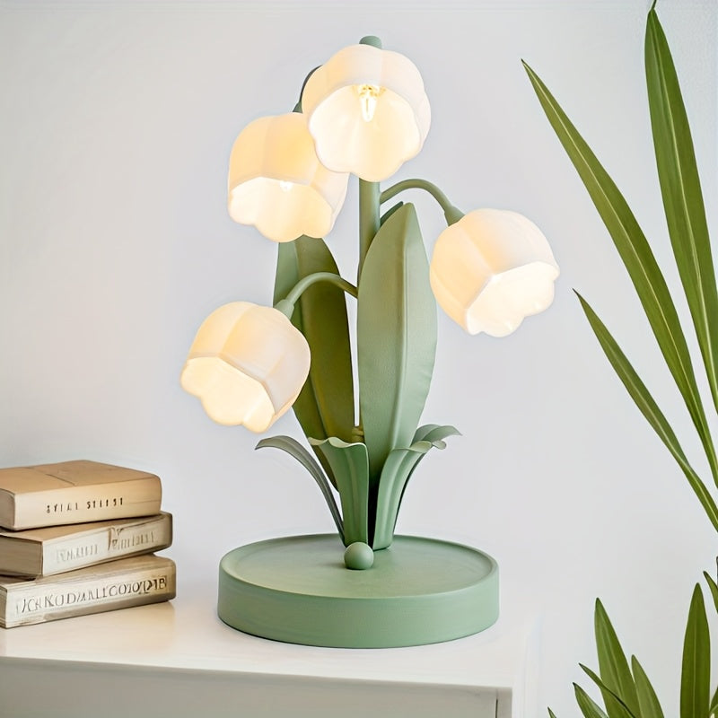 Floral Table Lamp with Tulip Shades and USB Power