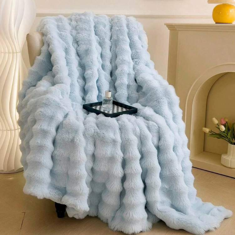 Faux Fur Weighted Throw Blanket for Cozy Comfort