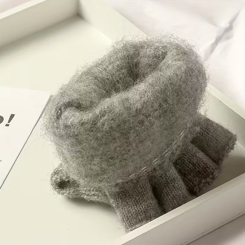 Fingerless Knit Winter Gloves for Warmth and Flexibility