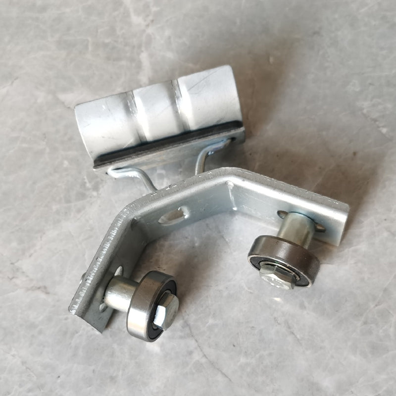 Adjustable Angle Iron Pulley with Safety Clamp