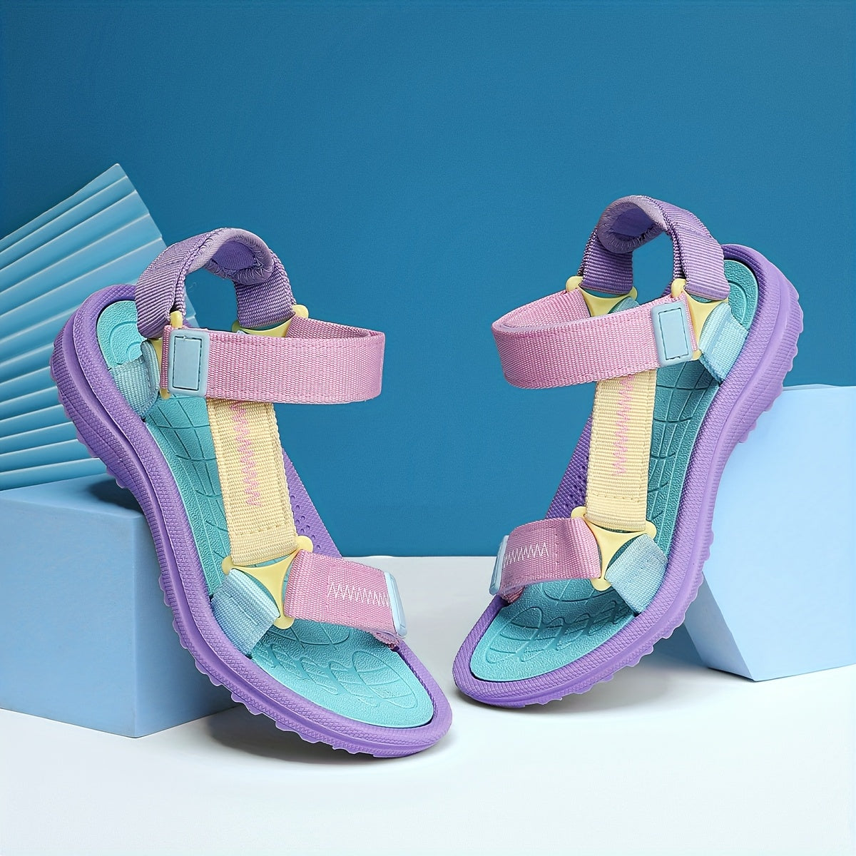 Adjustable Girls' Sporty Sandals with Lightweight Sole