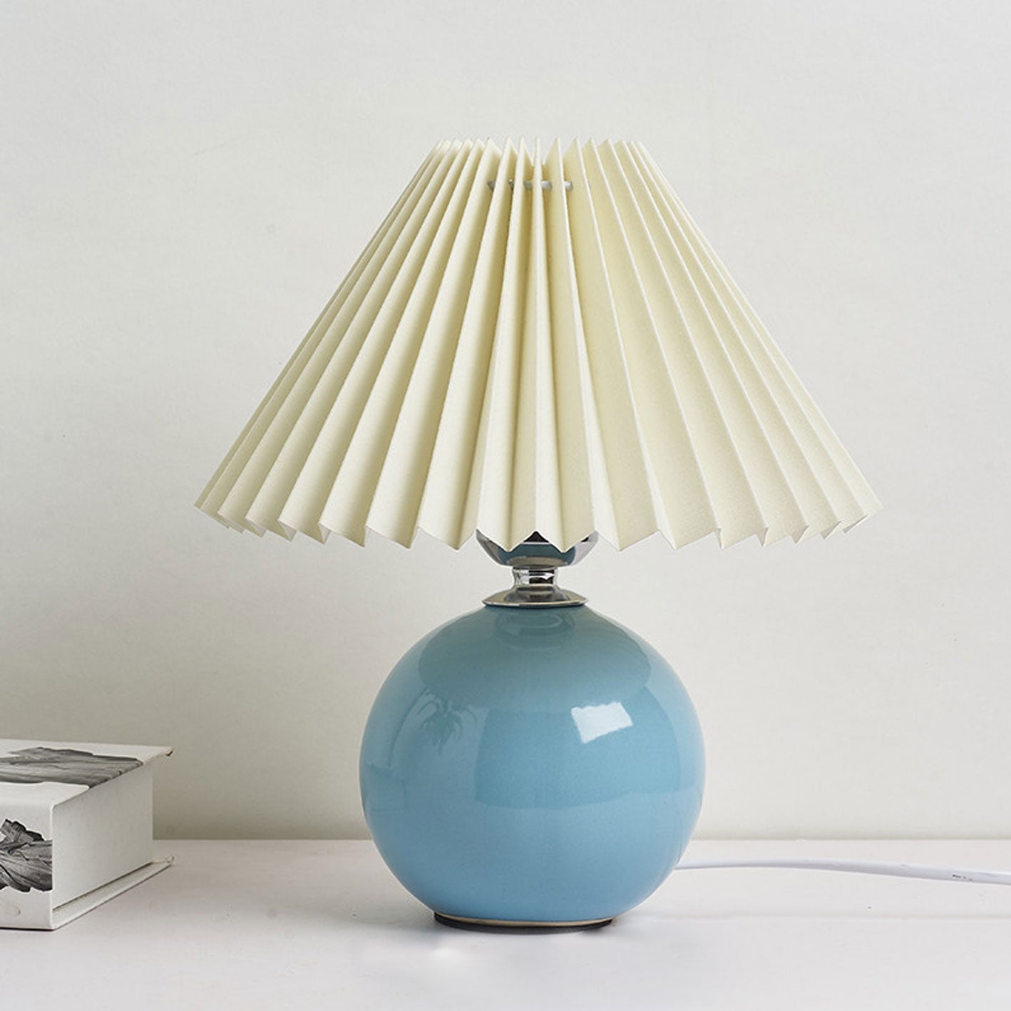 Ceramic Pleated Modern Table Lamp in Multiple Colors