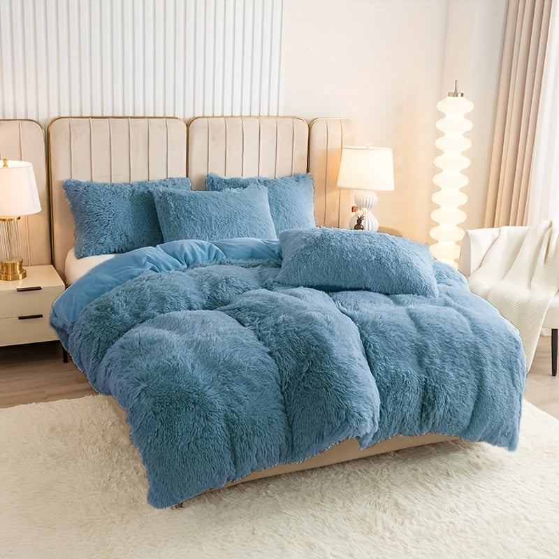 Ultra Soft Plush Duvet Cover Set with Zipper Closure