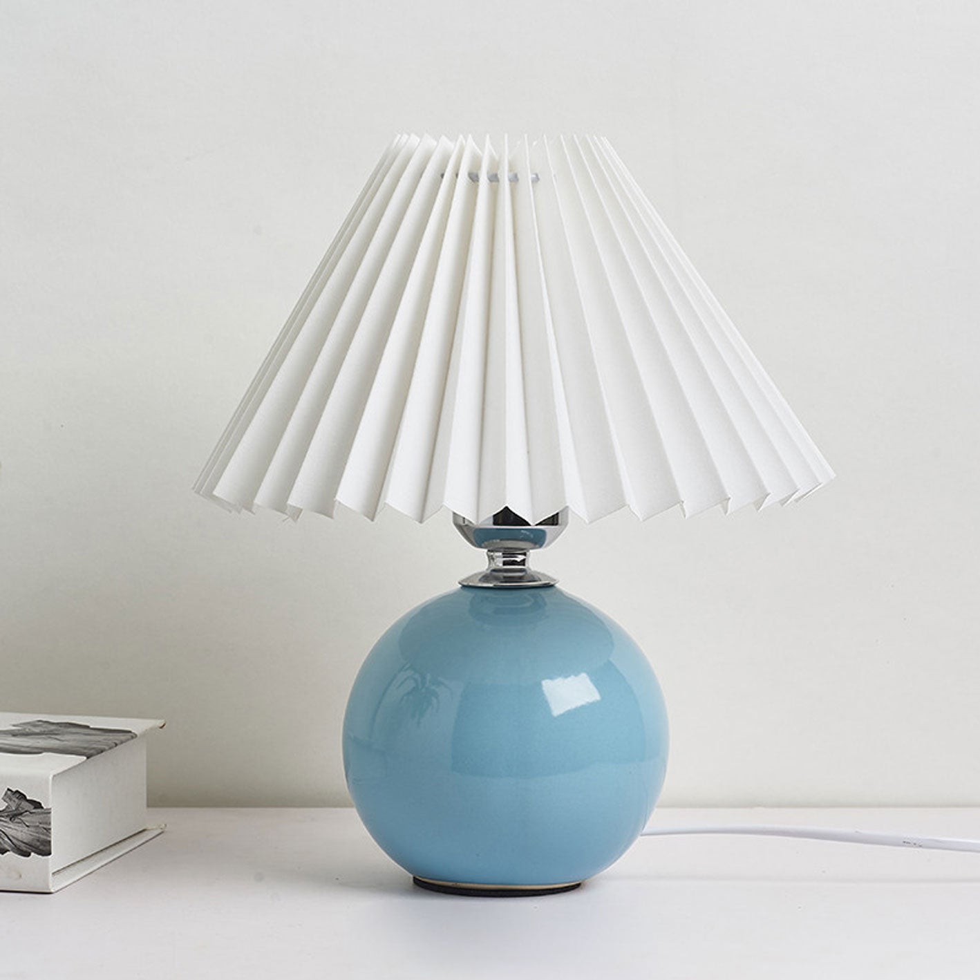 Ceramic Pleated Modern Table Lamp in Multiple Colors